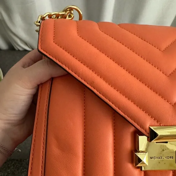 Michael Kors Whitney Large Quilted Leather Convertible Shoulder Bag - Picture 5 of 10